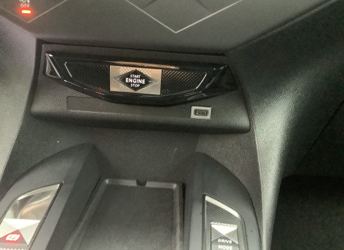 DS DS 3 Nouveau PureTech 130 EAT8 Performance Line