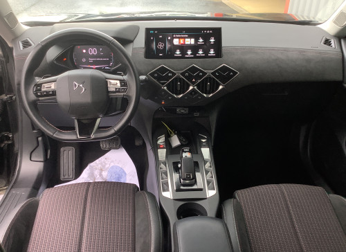 DS DS 3 Nouveau PureTech 130 EAT8 Performance Line