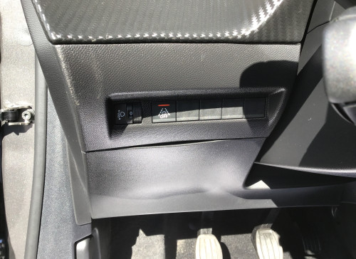 Peugeot 208 PureTech 100 S&S BVM6 Active