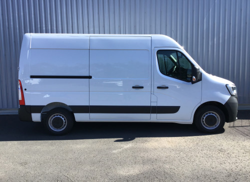 Renault MASTER FOURGON Nouveau FGN TRAC F3300 L2H2 BLUE DCI 135 CONFORT