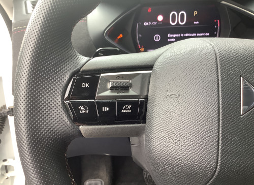 DS DS 3 Nouveau PureTech 130 EAT8 Performance Line