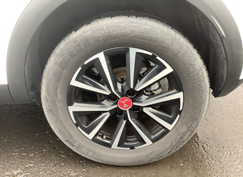 DS DS 3 Nouveau PureTech 130 EAT8 Performance Line