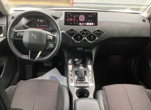 DS DS 3 Nouveau PureTech 130 EAT8 Performance Line