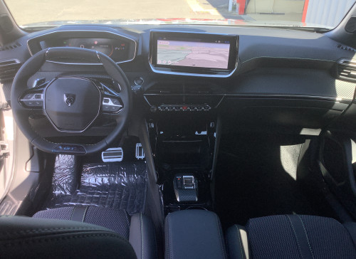 Peugeot 2008 Nouveau Hybrid 145 e-DCS6 GT