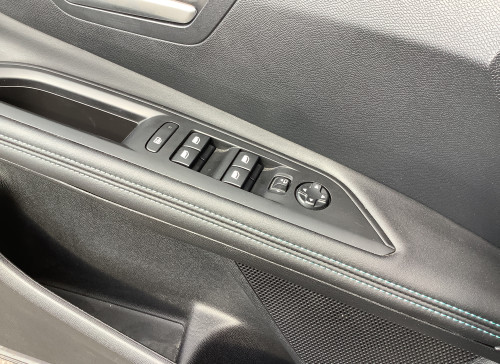 Peugeot 3008 Hybrid 180 e-EAT8 Allure Pack