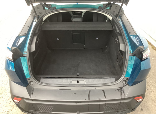 Peugeot 408 Nouvelle Hybrid 136 e-DCS6 Allure