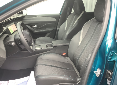 Peugeot 408 Nouvelle Hybrid 136 e-DCS6 Allure