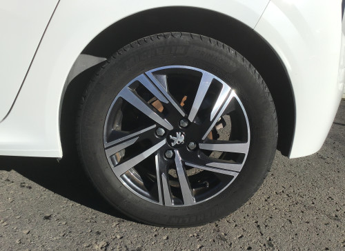 Peugeot 208 PureTech 100 S&S BVM6 Allure Pack