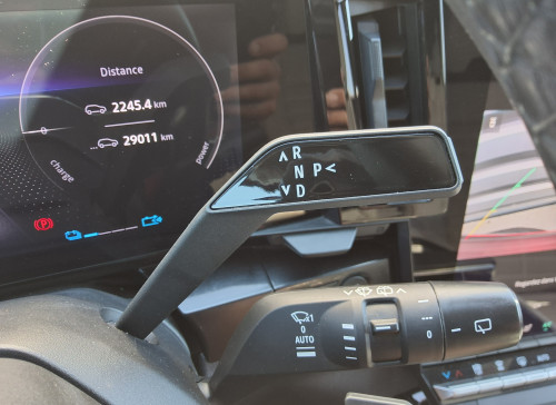 Renault ESPACE VI E-Tech hybrid 200 Iconic
