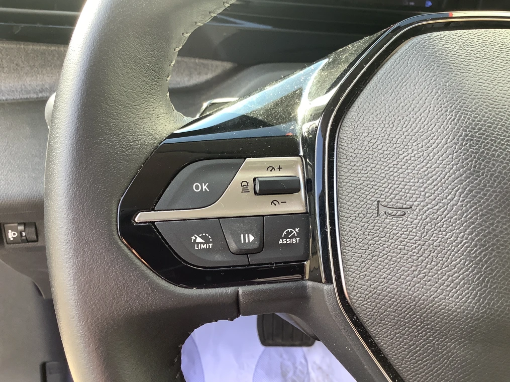 Peugeot 308 SW Hybrid 145 e-DCS6 Allure