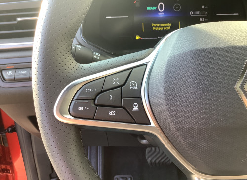 Renault CAPTUR Nouveau E-Tech full hybrid 160 ch Techno