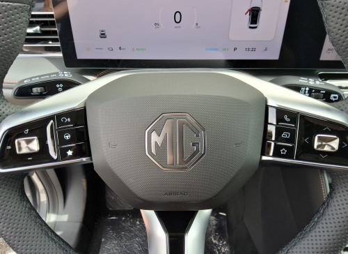 MG EHS Nouveau 1.5T PHEV 272 ch Luxury
