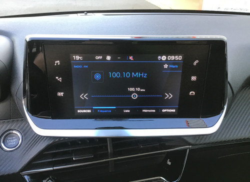 Peugeot 208 Nouvelle PureTech 100 S&S BVM6 Allure