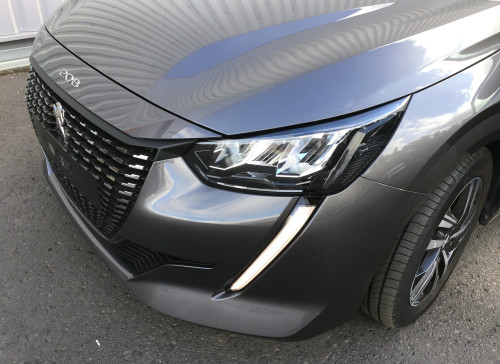 Peugeot 208 Nouvelle PureTech 100 S&S BVM6 Allure