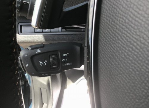 Peugeot 3008 BlueHDi 130ch S&S EAT8 GT