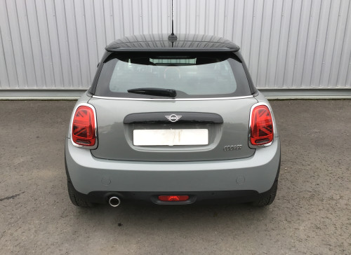 MINI HATCH 3 PORTES F56 LCI Cooper 136 ch BVA7