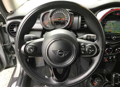 MINI HATCH 3 PORTES F56 LCI Cooper 136 ch BVA7