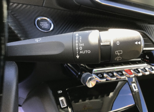 Peugeot 208 PureTech 100 S&S BVM6 Allure Pack