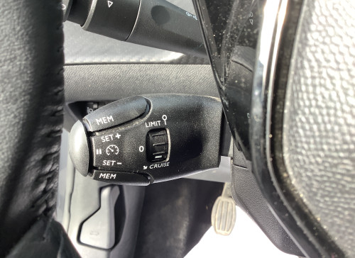 Peugeot 208 Nouvelle PureTech 100 S&S BVM6 Active