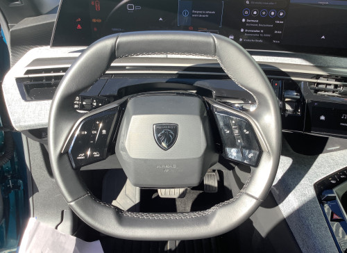 Peugeot 3008 Nouveau Hybrid 145 e-DCS6 Allure