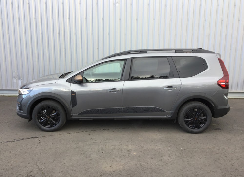 Dacia JOGGER Nouveau TCe 110 7 places Extreme