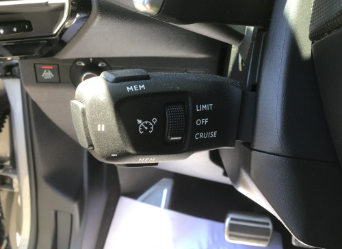 DS DS7 CROSSBACK BlueHDi 130 EAT8 Performance Line