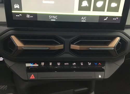 Dacia BIGSTER Nouveau Mild Hybrid 140 Extreme