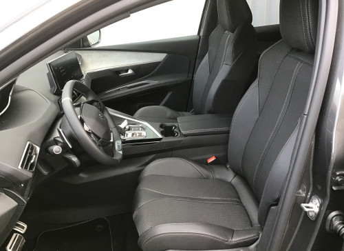 Peugeot 3008 Nouveau Puretech 130ch S&S EAT8 GT