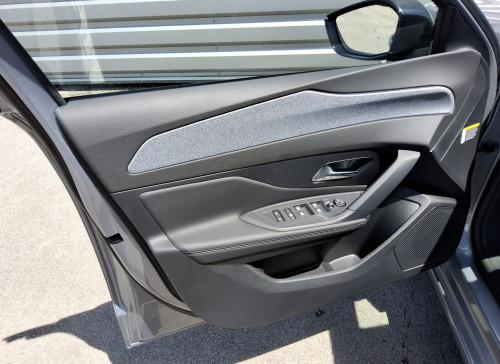 Peugeot 308 DIESEL Nouvelle BlueHDi 130ch S&S EAT8 Allure