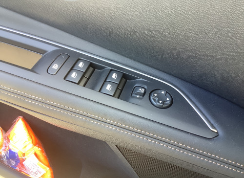 Peugeot 3008 Hybrid 145 e-DCS6 GT